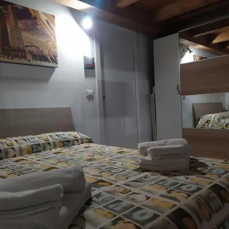 - Bhh Signorini Apartment Bologna